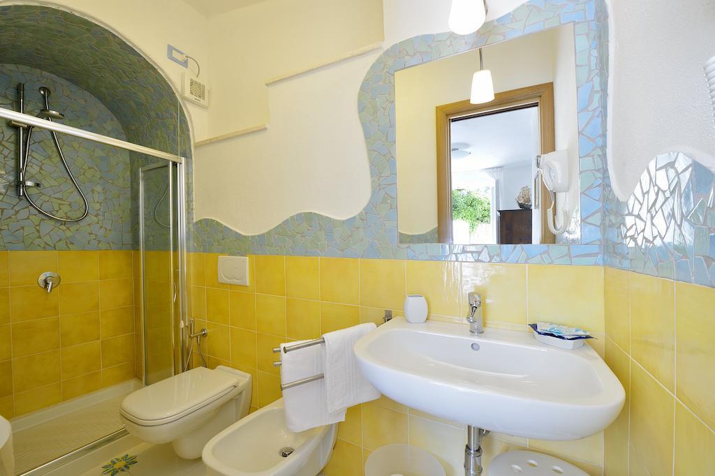 Bnb Le Isole Forio  Bilik gambar