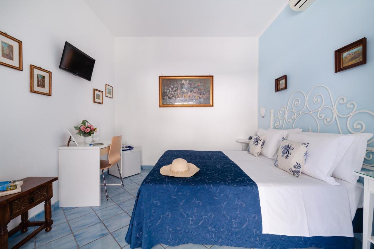 Bnb Le Isole Forio  Luaran gambar